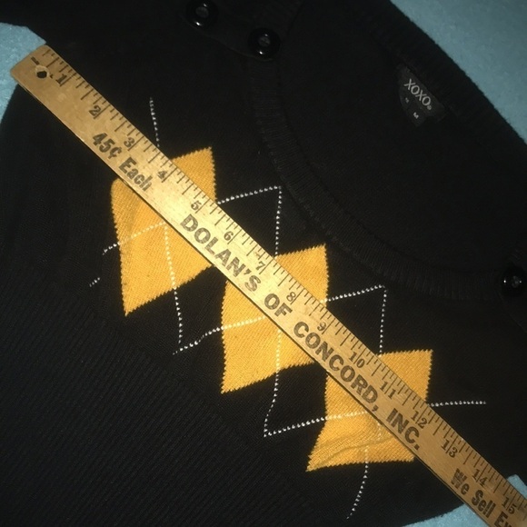 XOXO vintage puff short sleeve knit sweater button detail on shoulders size M - Picture 7 of 8